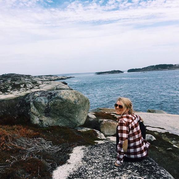 Meet your Posher, Claire - Picture 1 of 1